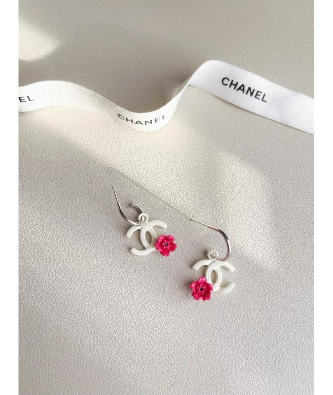 CHANEL Белые серьги, фото 4