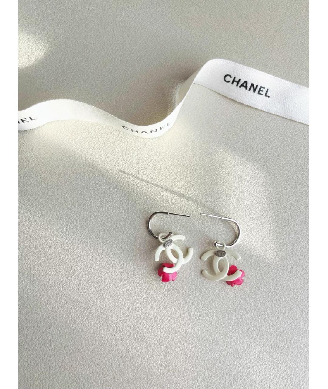 CHANEL Белые серьги, фото 2