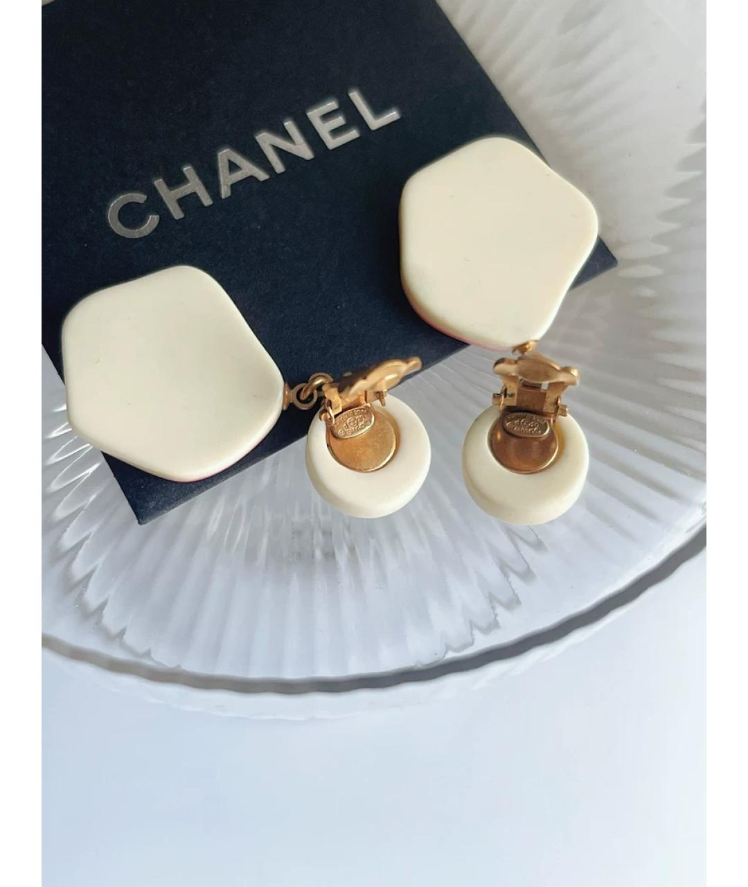 CHANEL Розовые пластиковые серьги, фото 4