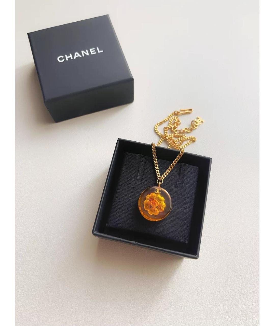 CHANEL Золотая подвеска, фото 2