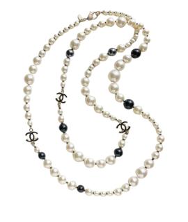 CHANEL Колье