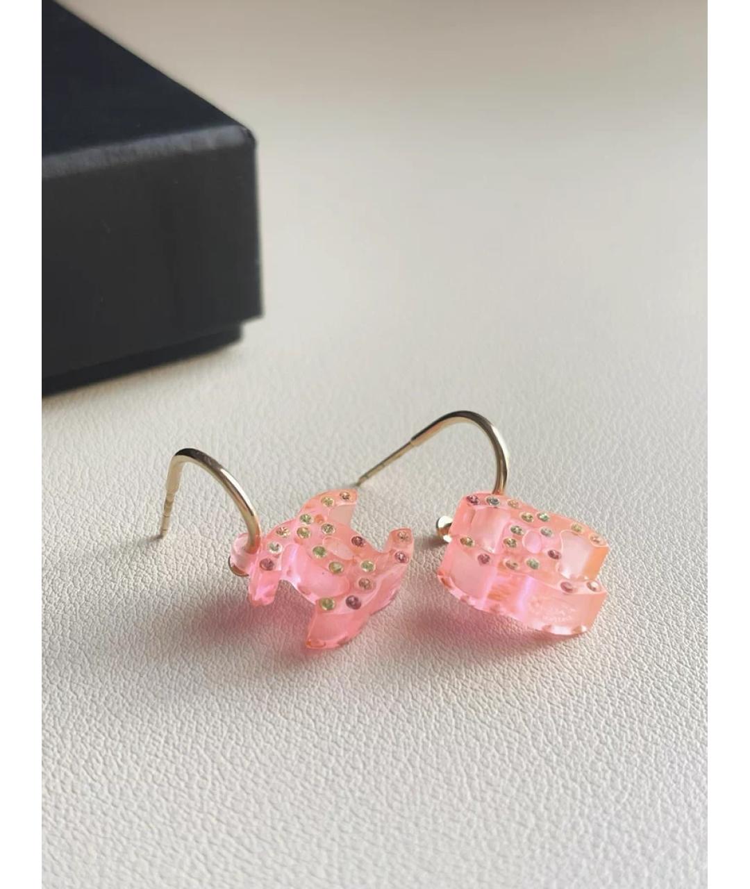 CHANEL Розовые пластиковые серьги, фото 3