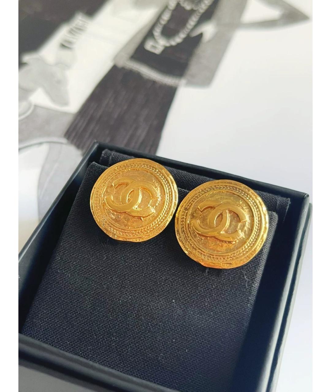 CHANEL Золотые металлические серьги, фото 4