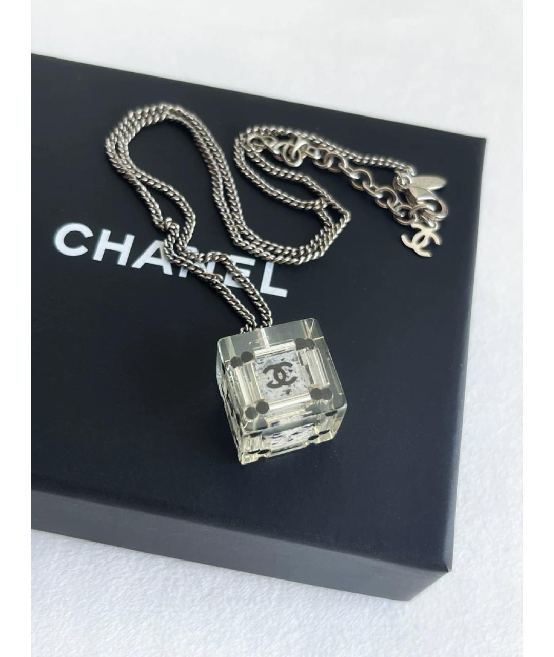 CHANEL Белая подвеска, фото 2