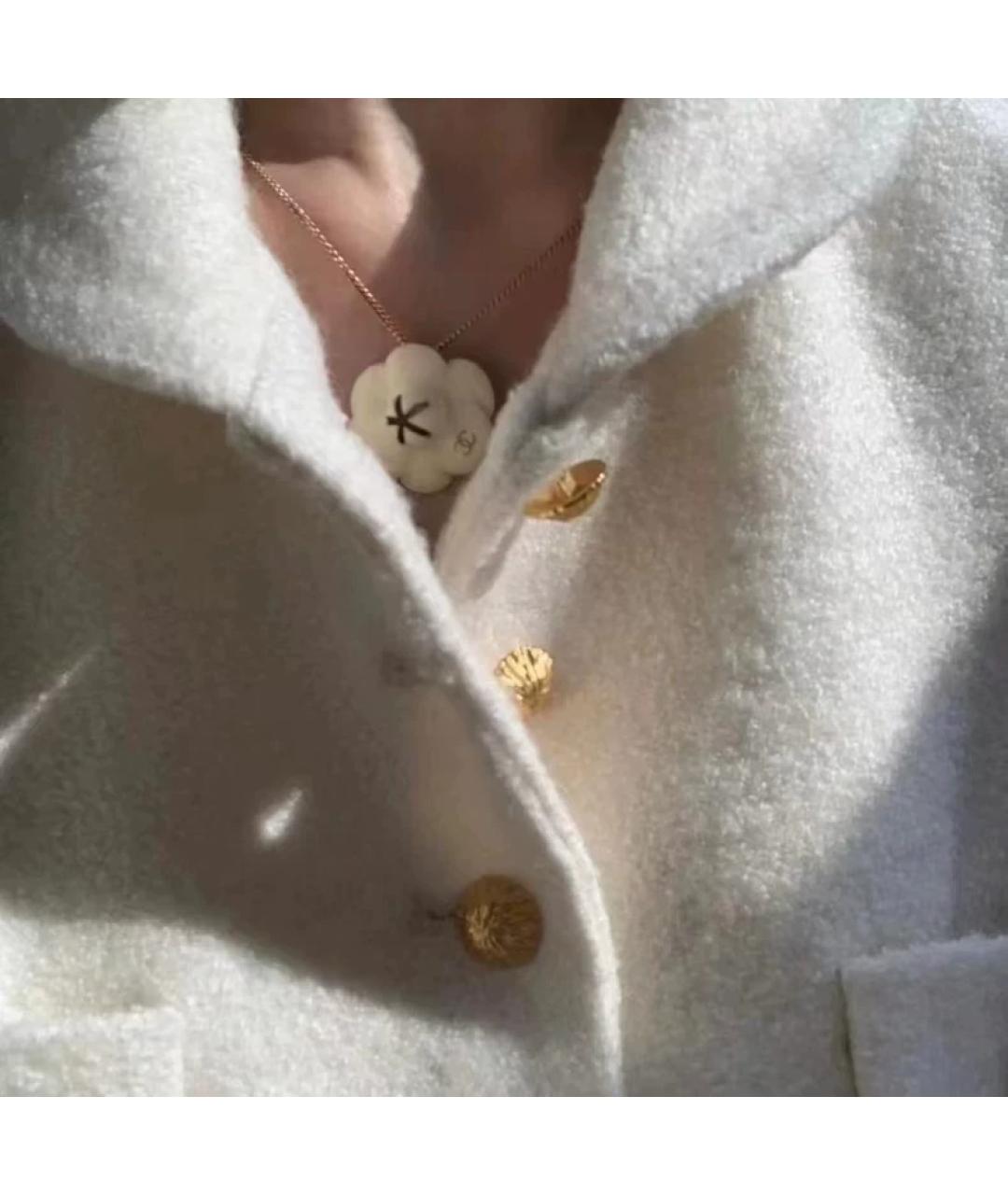 CHANEL Белая подвеска, фото 4