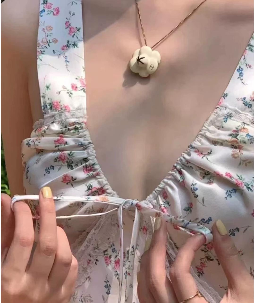 CHANEL Белая подвеска, фото 3