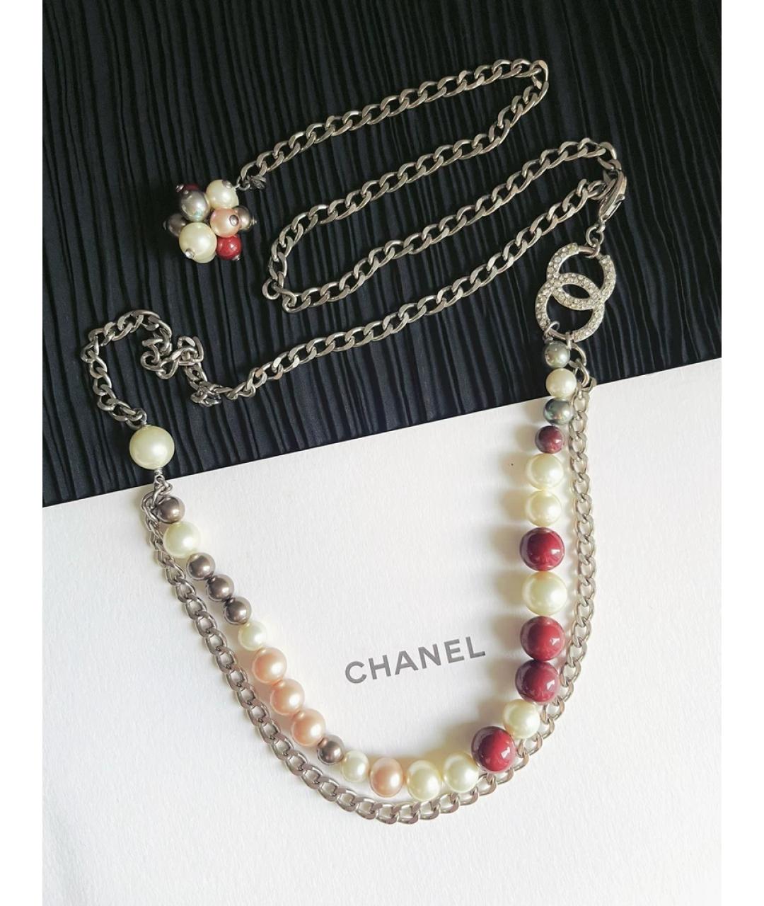 CHANEL Красная металлическая подвеска, фото 4