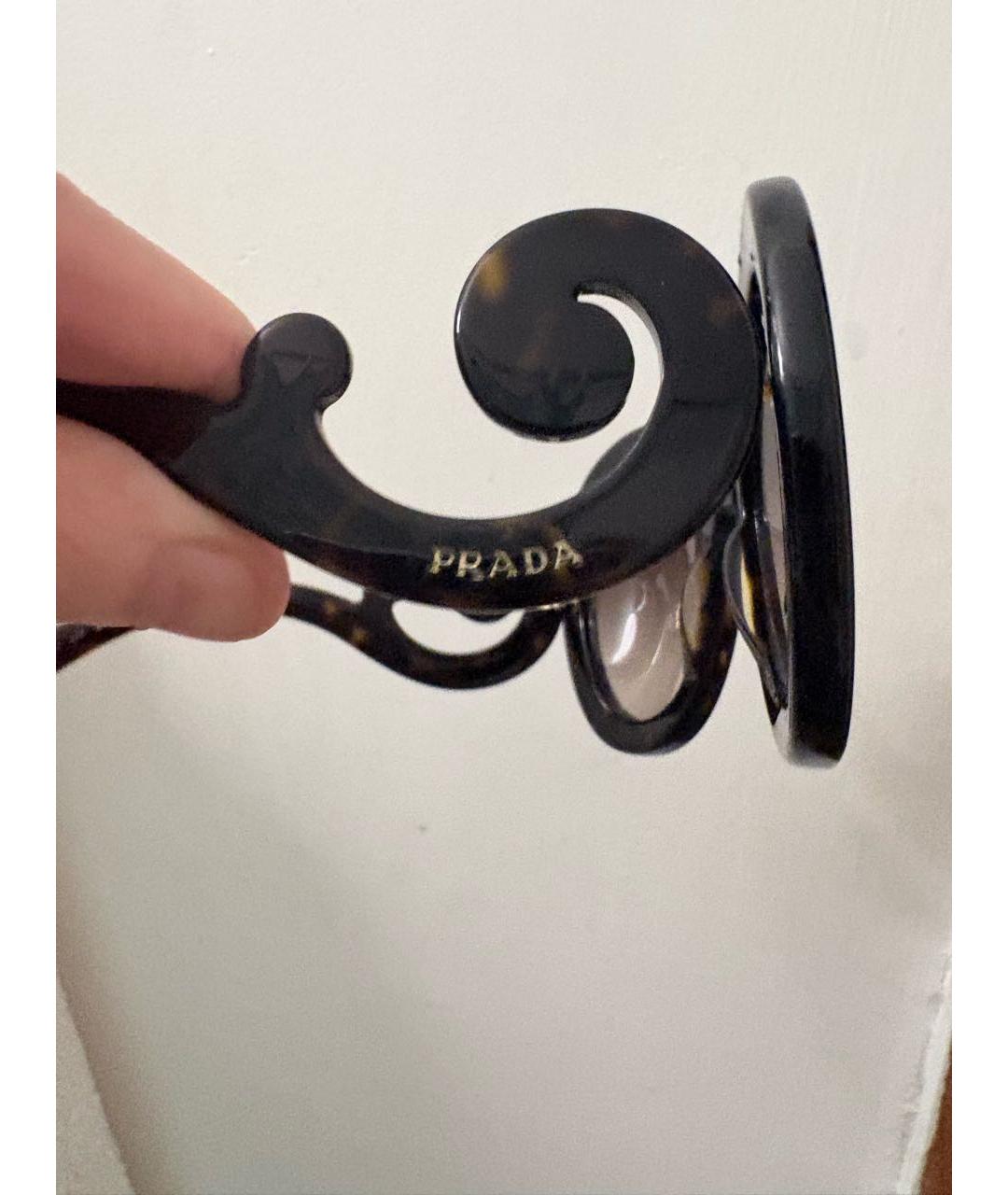 PRADA Коричневые пластиковые солнцезащитные очки, фото 3