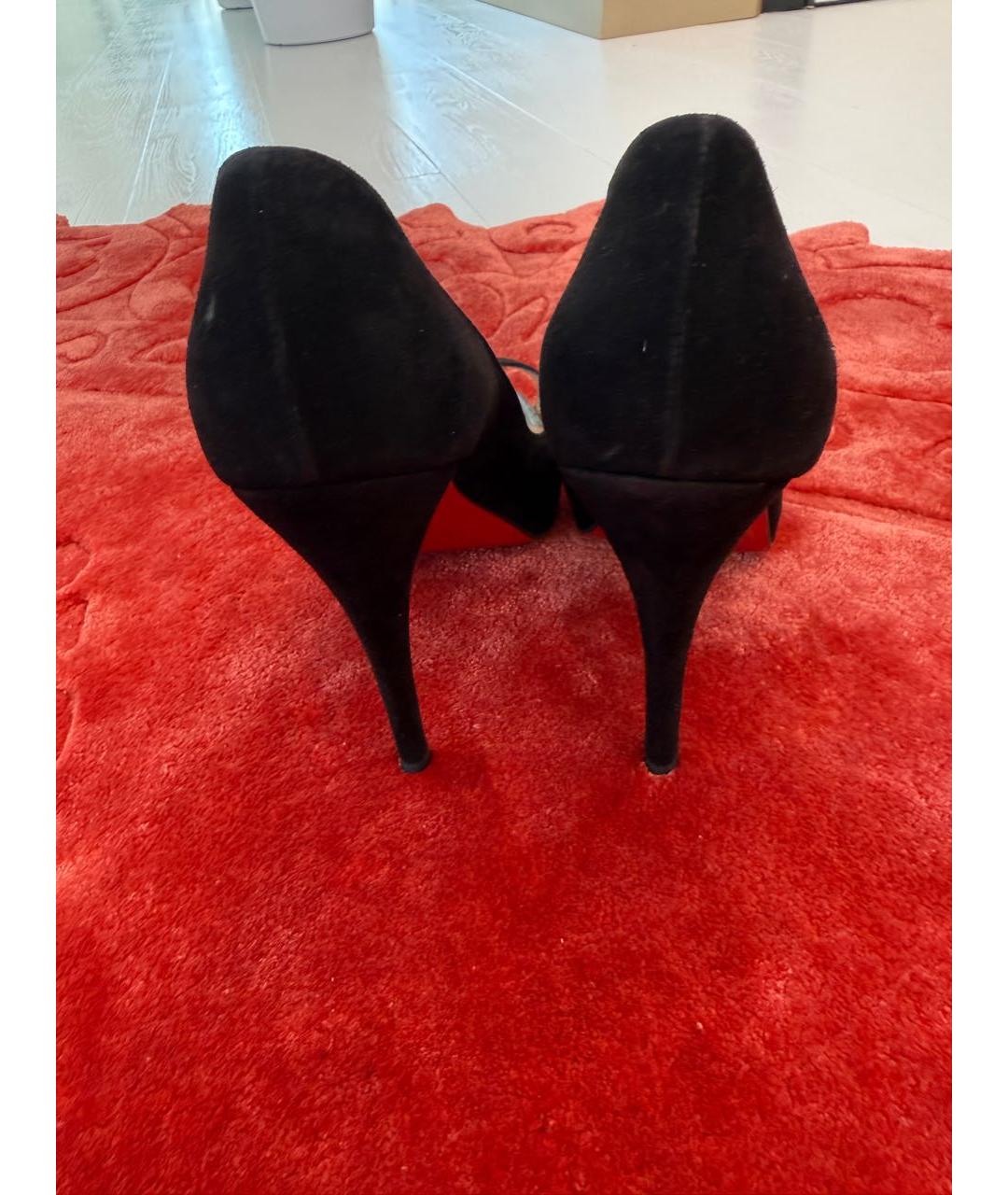 CHRISTIAN LOUBOUTIN Черные замшевые туфли, фото 4