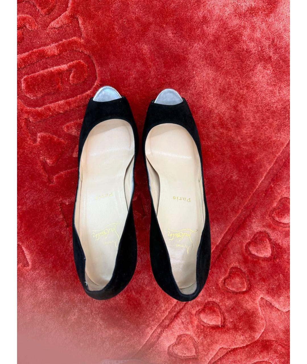 CHRISTIAN LOUBOUTIN Черные замшевые туфли, фото 3