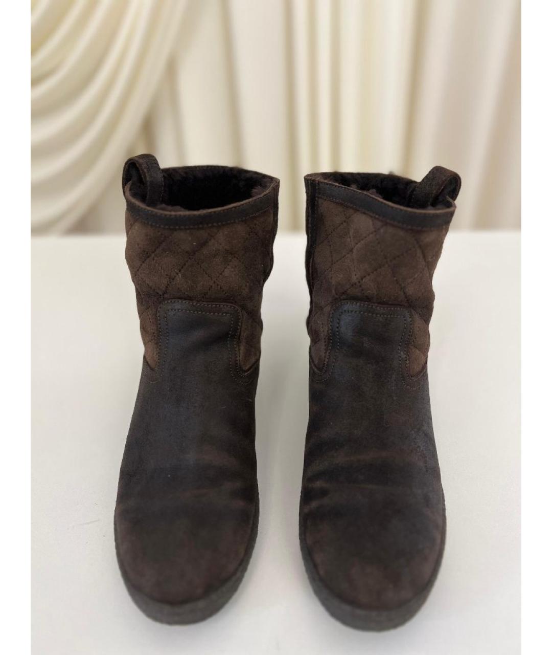 CHANEL Коричневые ботинки, фото 4