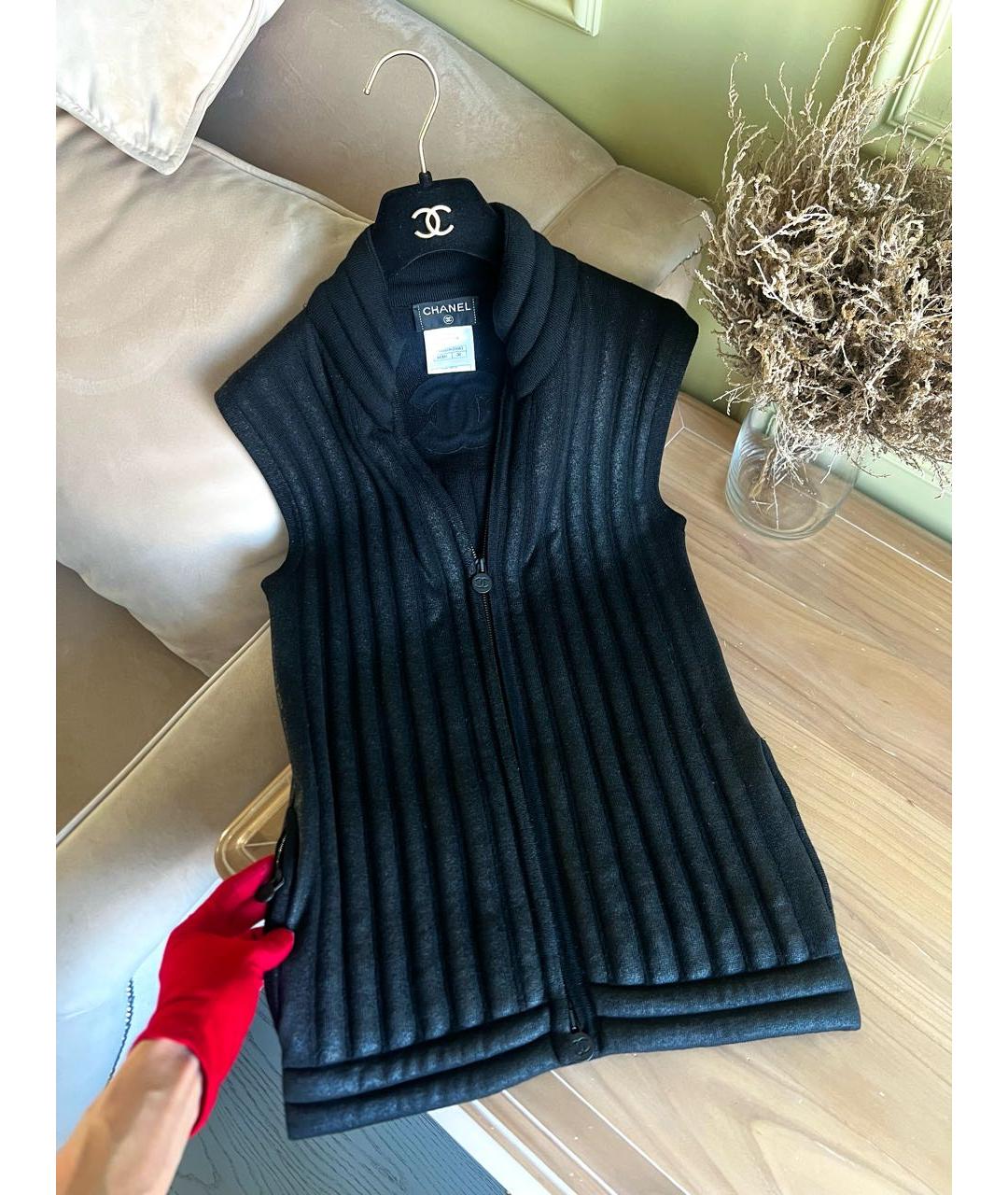 CHANEL Черная шерстяная жилетка, фото 5
