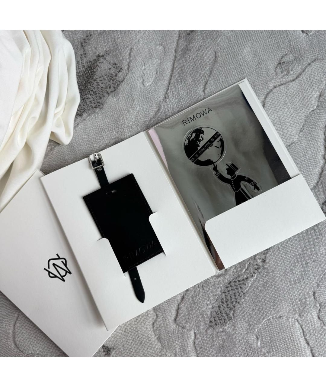 Rimowa Розовый чемодан, фото 8