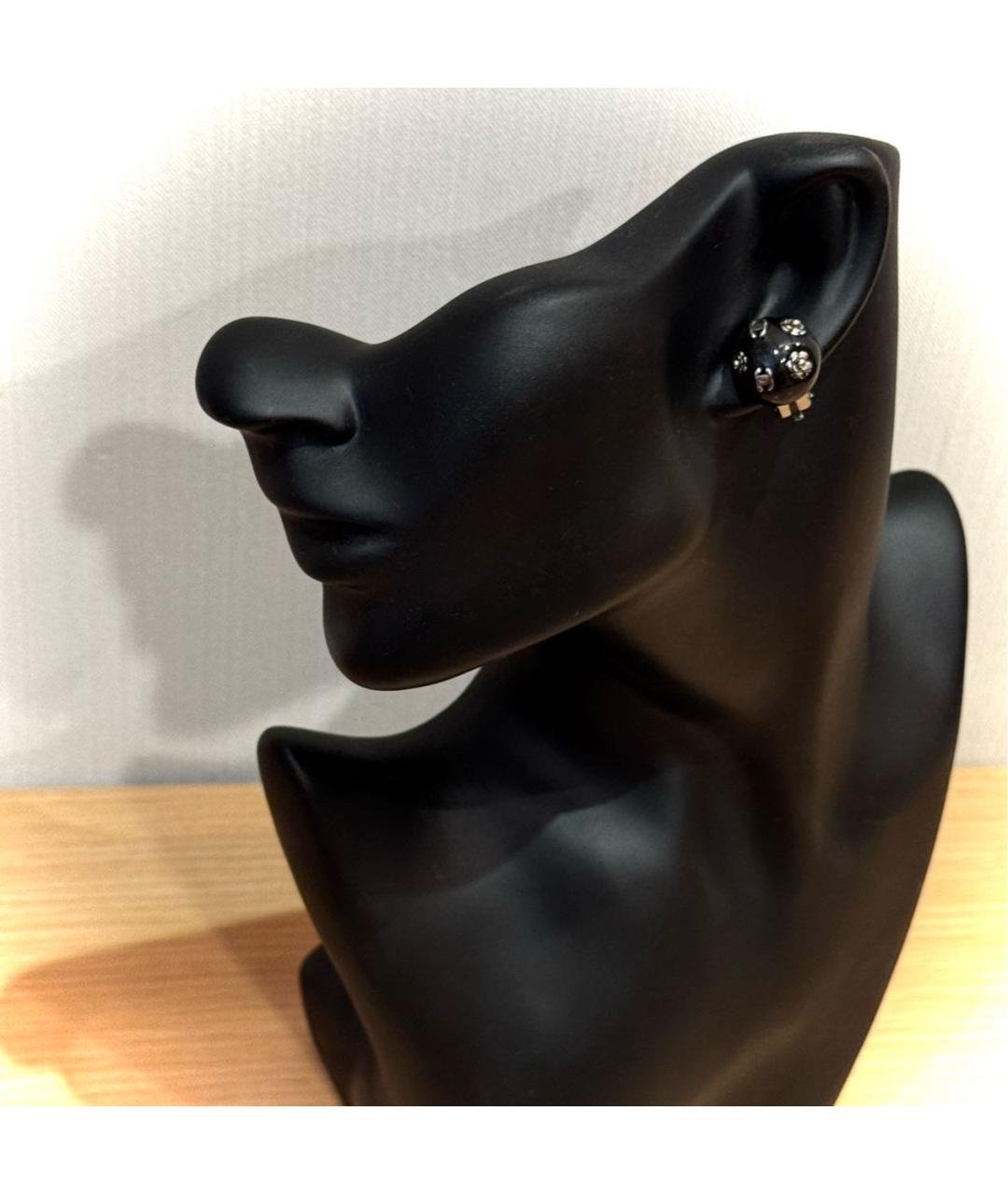 CHANEL Черные пластиковые клипсы, фото 4