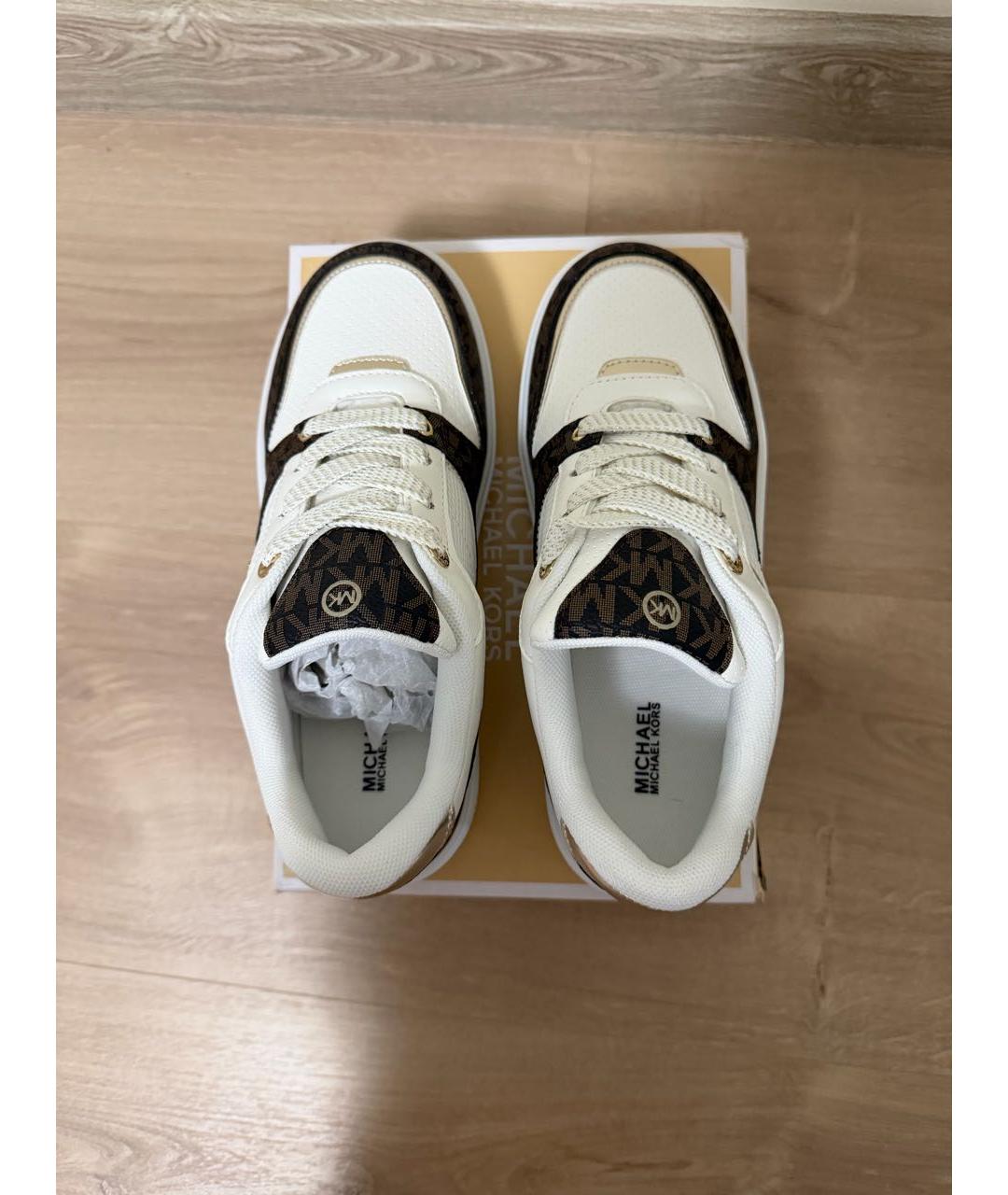 MICHAEL MICHAEL KORS Белые кроссовки, фото 3