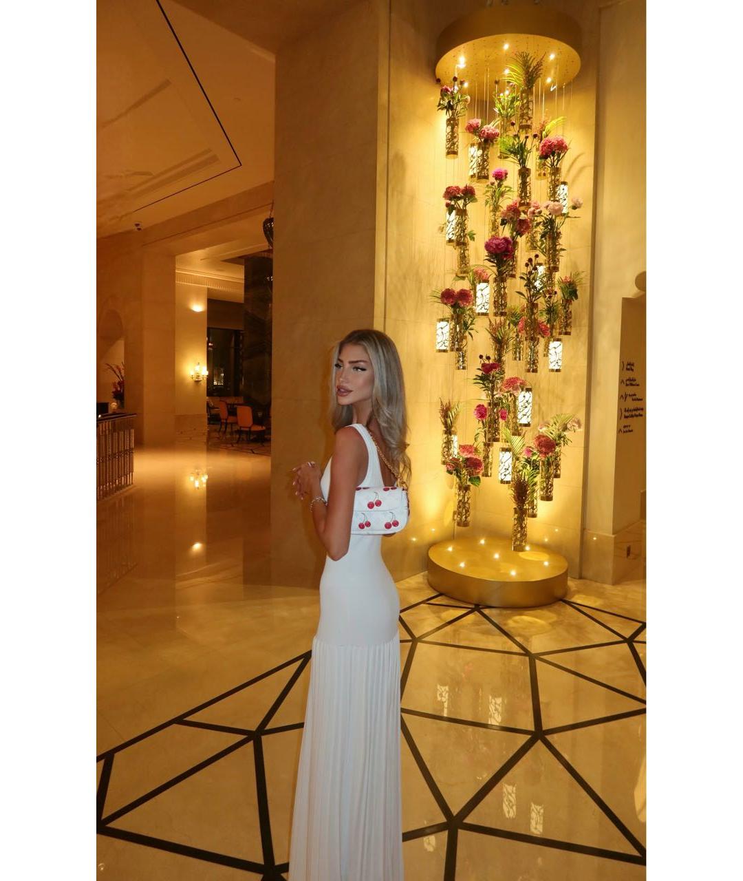 LOUIS VUITTON Белая кожаная сумка с короткими ручками, фото 5