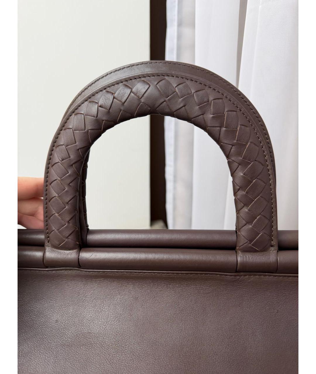 BOTTEGA VENETA Коричневая кожаная сумка тоут, фото 8