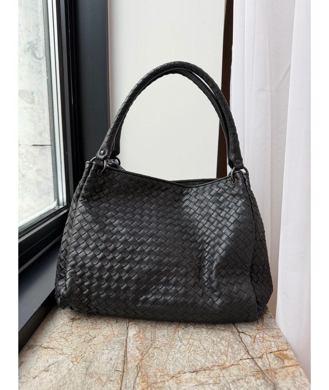 BOTTEGA VENETA Черная кожаная сумка тоут, фото 8