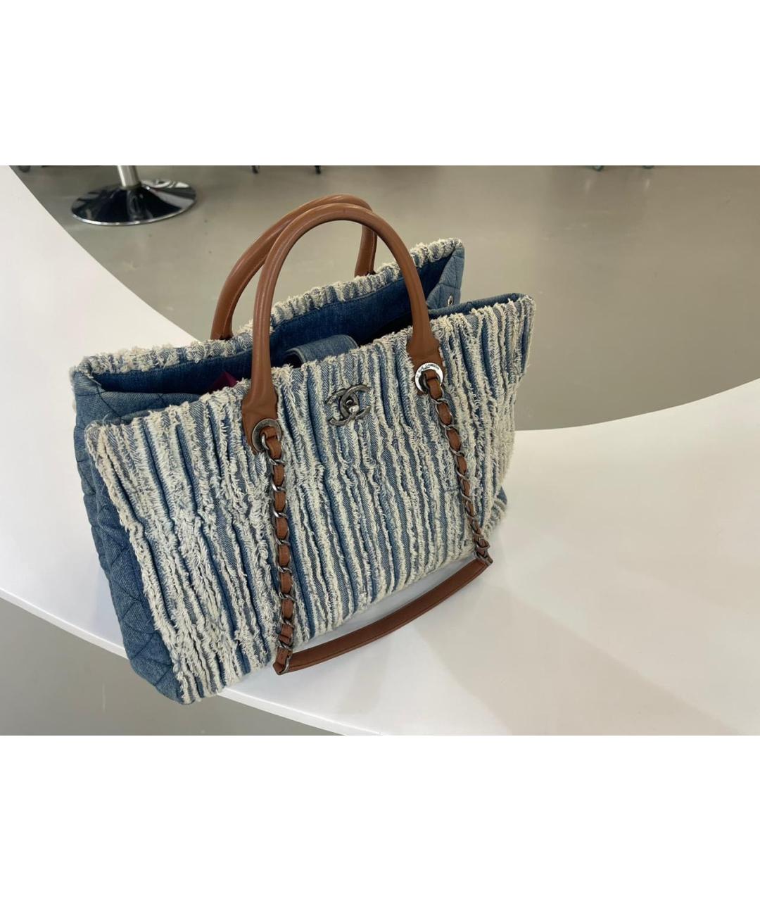 CHANEL Голубая деним сумка тоут, фото 9