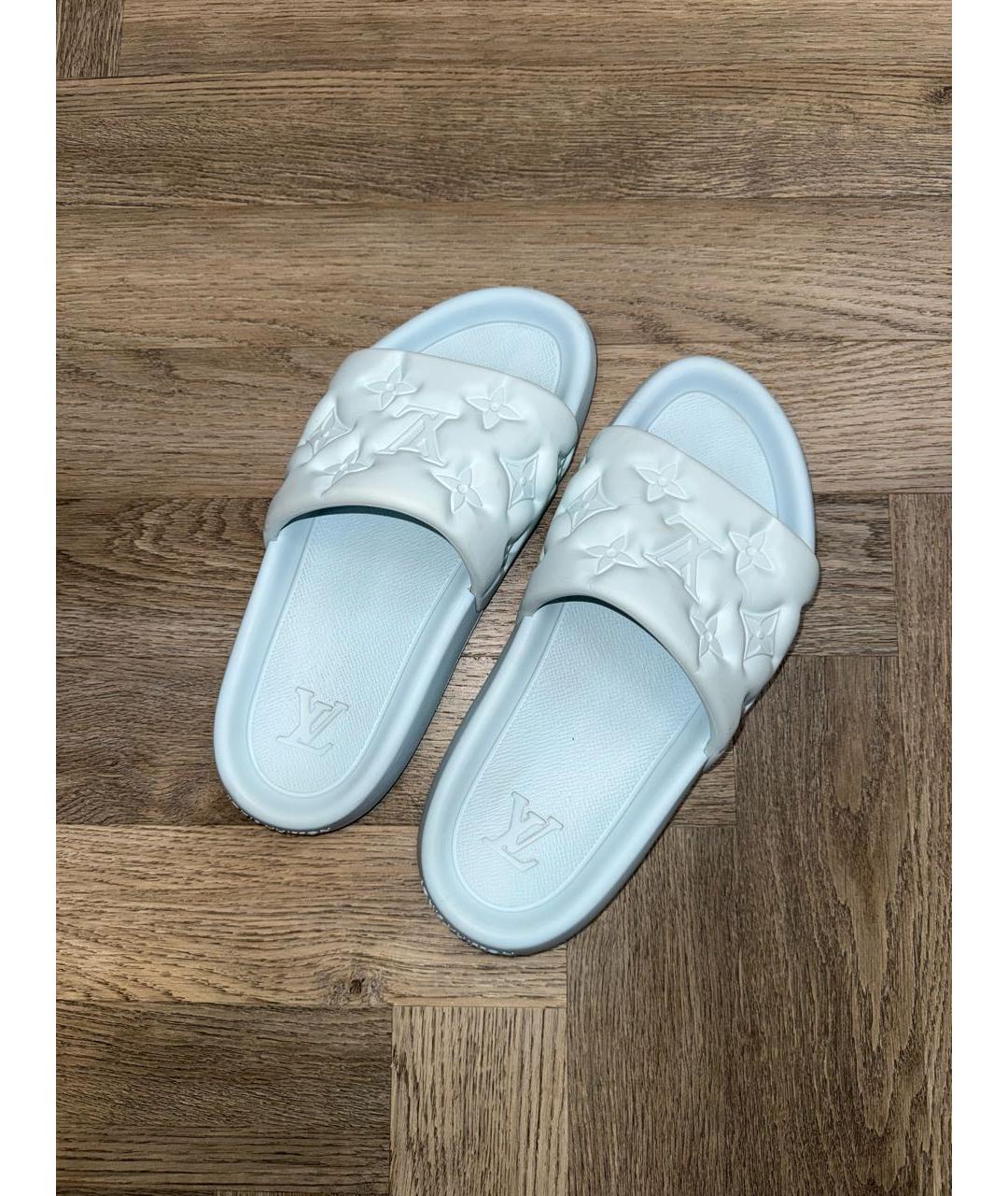LOUIS VUITTON Голубые резиновые шлепанцы, фото 2