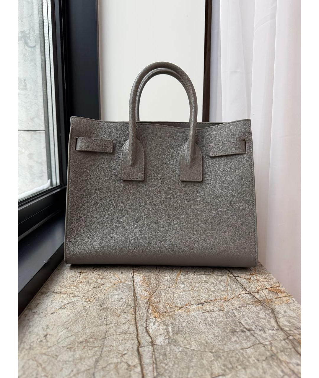 SAINT LAURENT Серая кожаная сумка с короткими ручками, фото 3