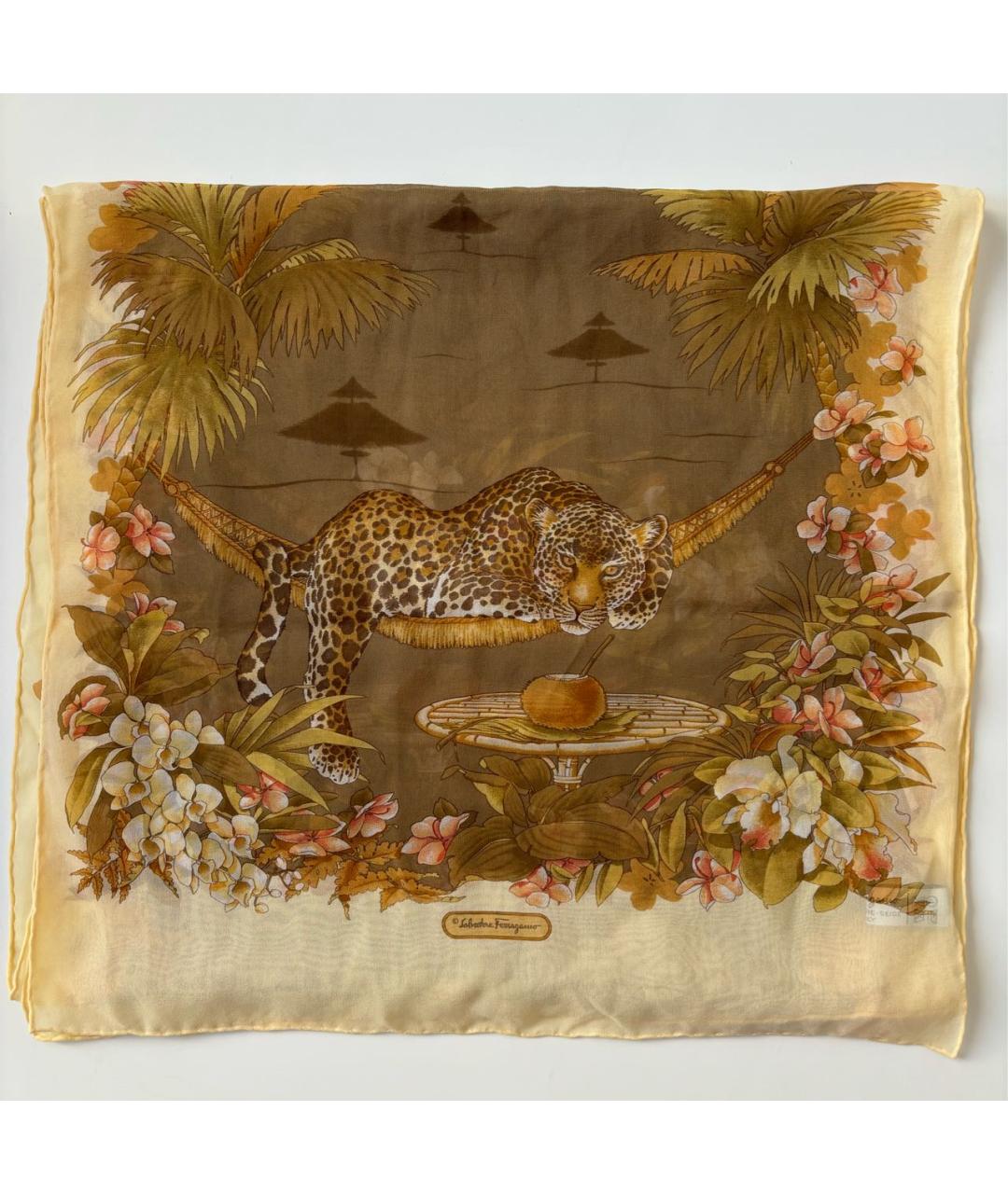 FERRAGAMO Хаки шелковый платок, фото 5