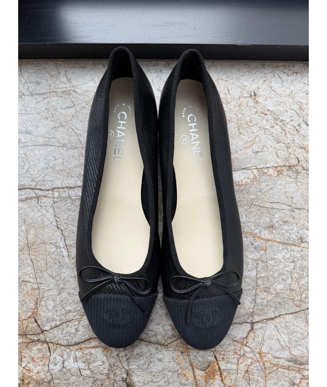 CHANEL Черные кожаные балетки, фото 3