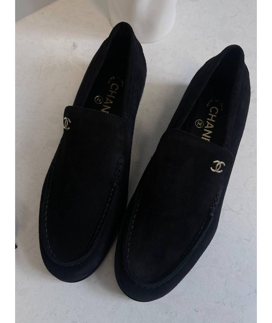 CHANEL Черные замшевые лоферы, фото 4