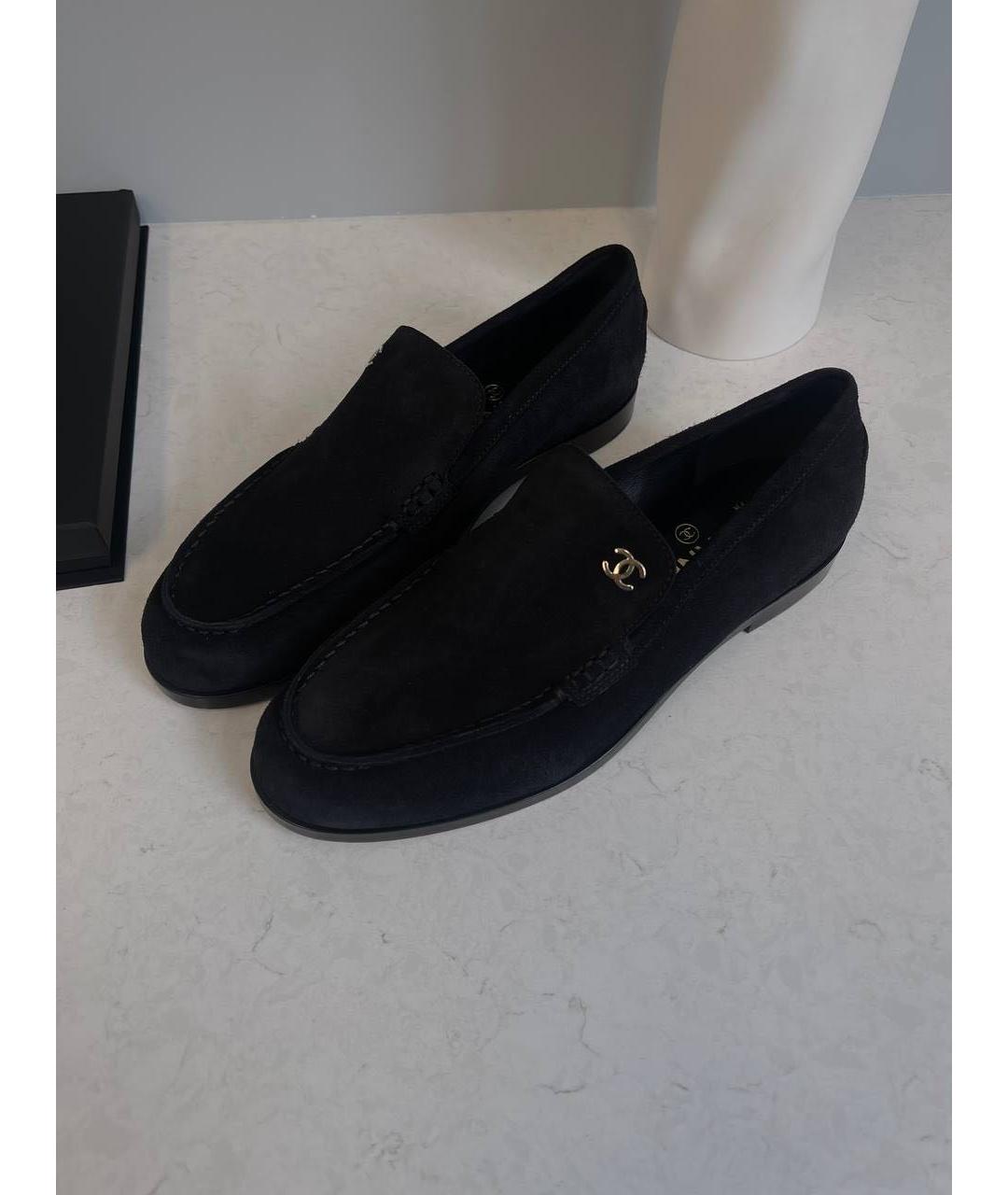 CHANEL Черные замшевые лоферы, фото 2