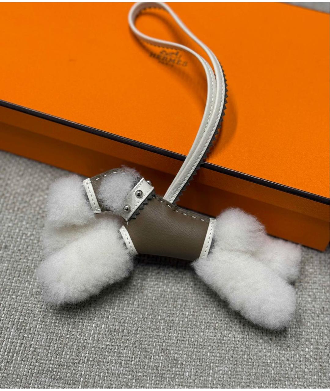 HERMES Белый брелок, фото 4