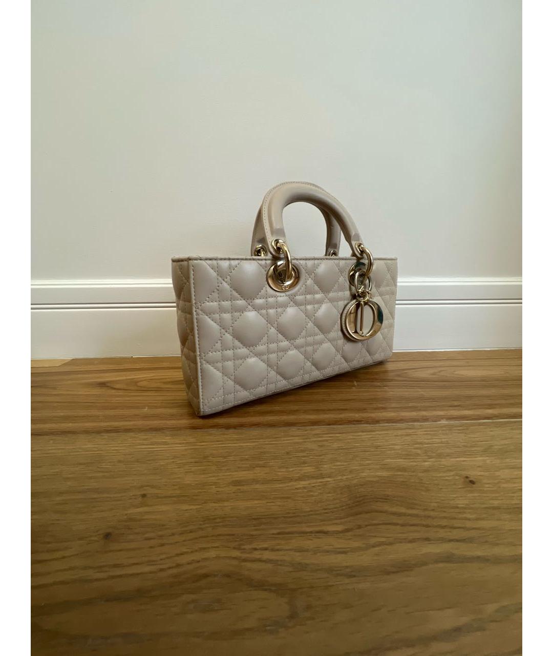 CHRISTIAN DIOR Бежевая кожаная сумка с короткими ручками, фото 2