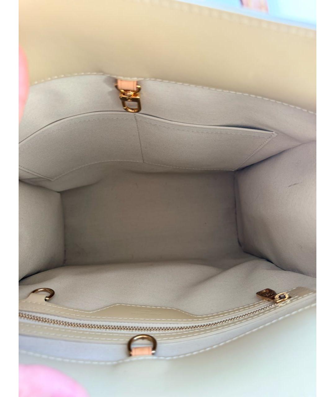 LOUIS VUITTON Бежевая сумка с короткими ручками из лакированной кожи, фото 3