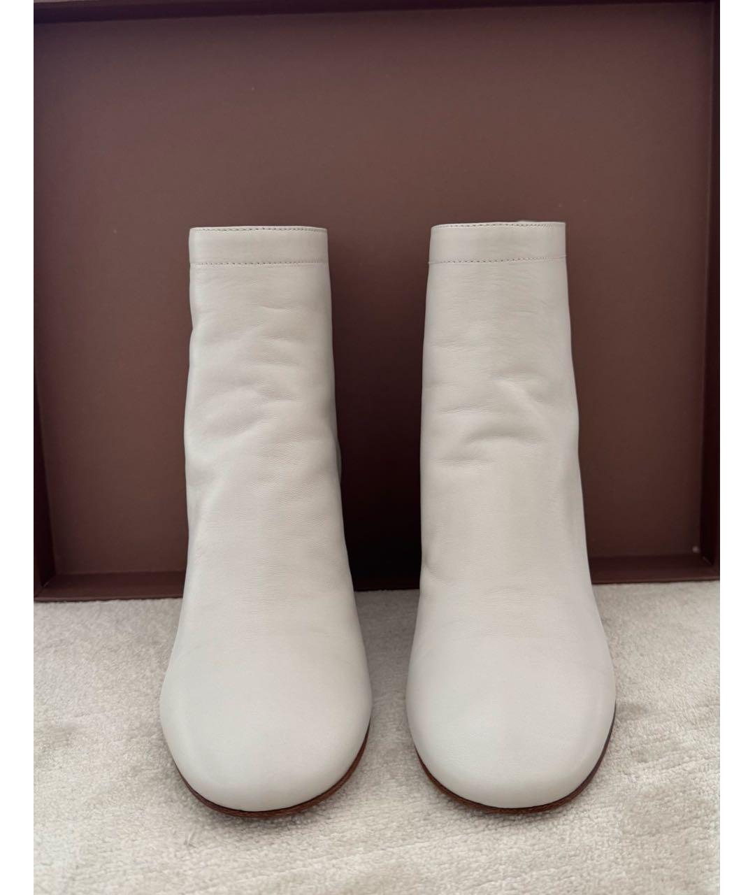 GIANVITO ROSSI Белые кожаные ботильоны, фото 2