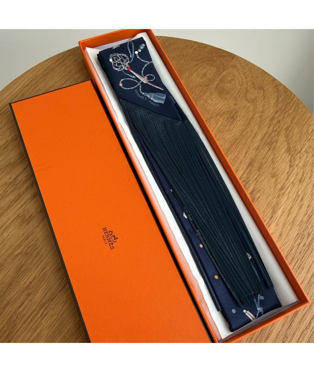 HERMES Темно-синий шелковый платок, фото 5