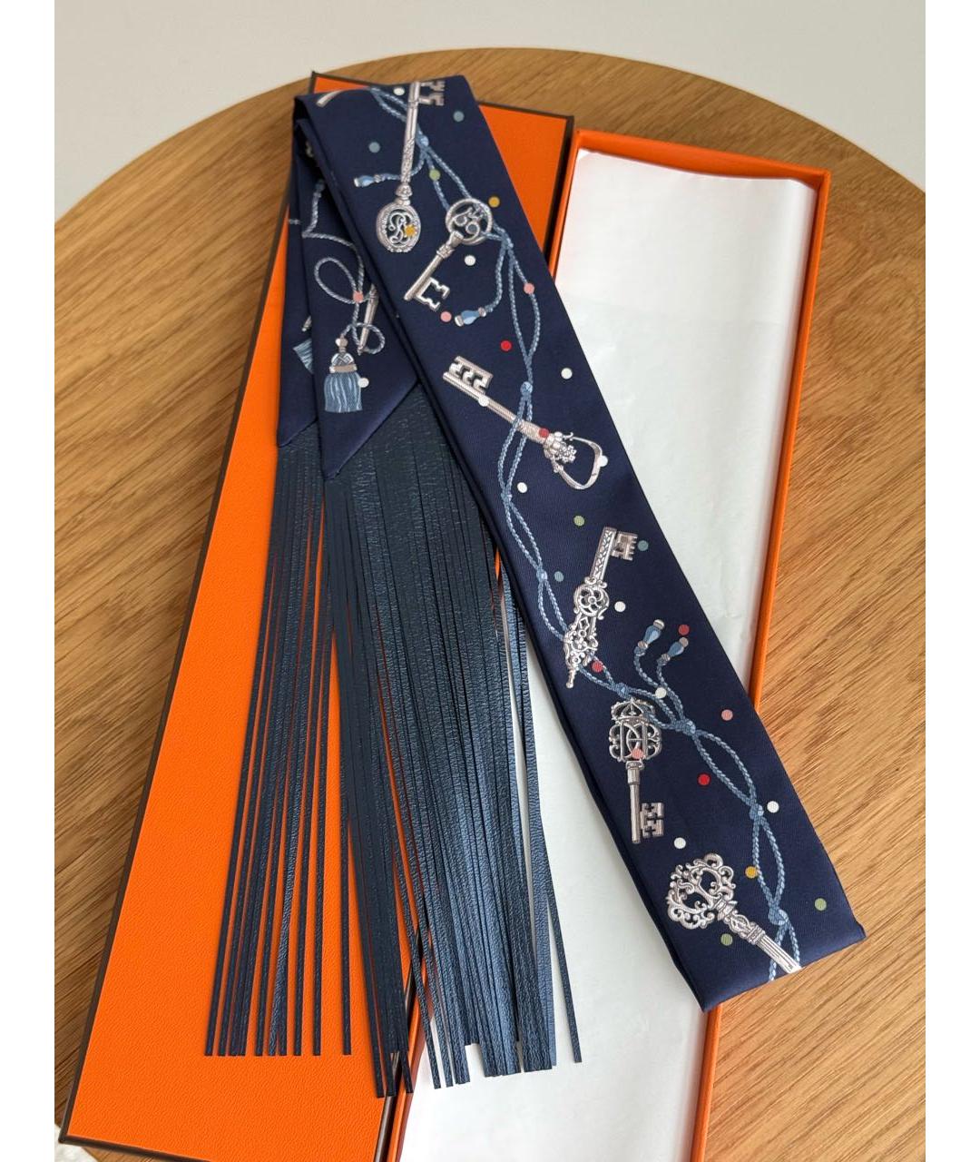 HERMES Темно-синий шелковый платок, фото 2