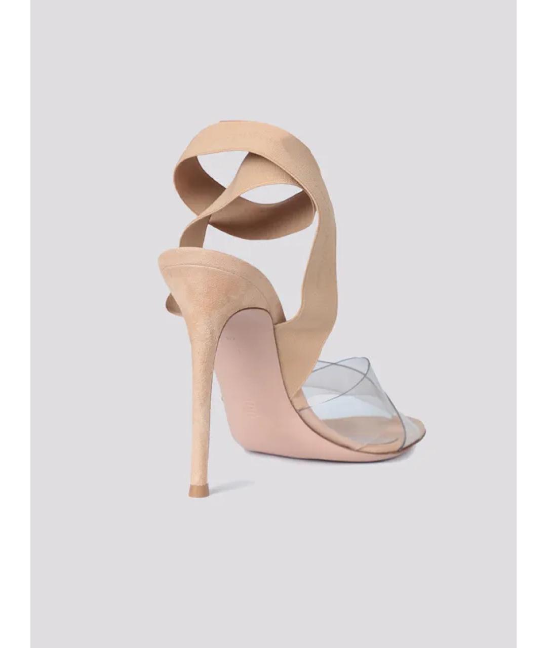 GIANVITO ROSSI Бежевые босоножки из лакированной кожи, фото 4