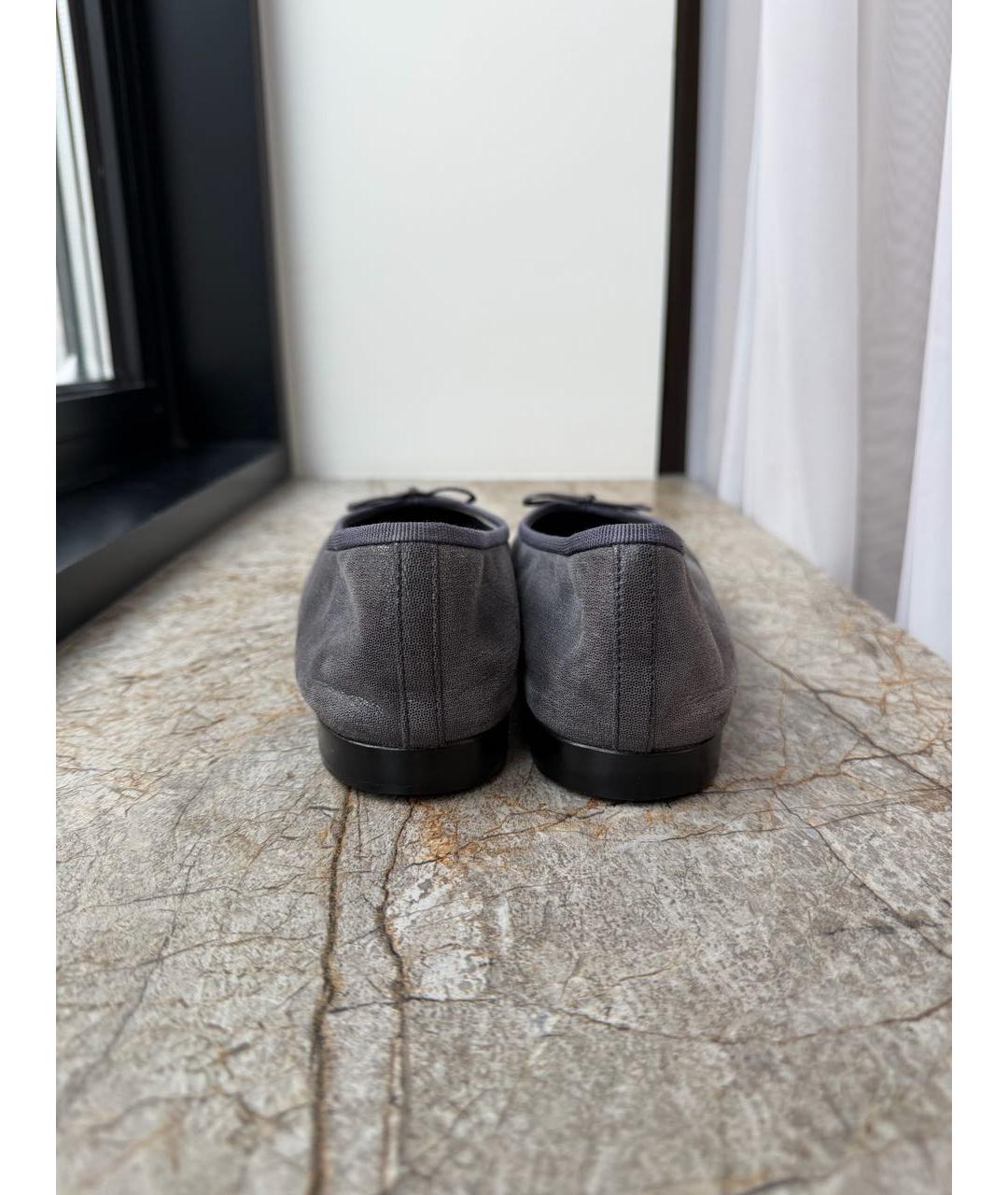 CHANEL Темно-синие кожаные балетки, фото 4