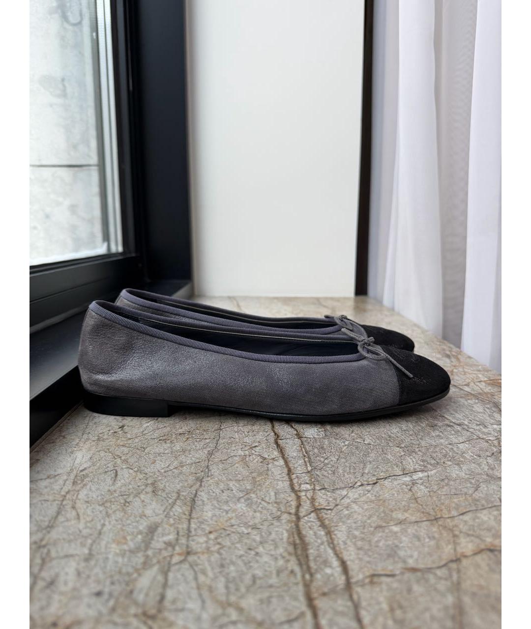 CHANEL Темно-синие кожаные балетки, фото 6