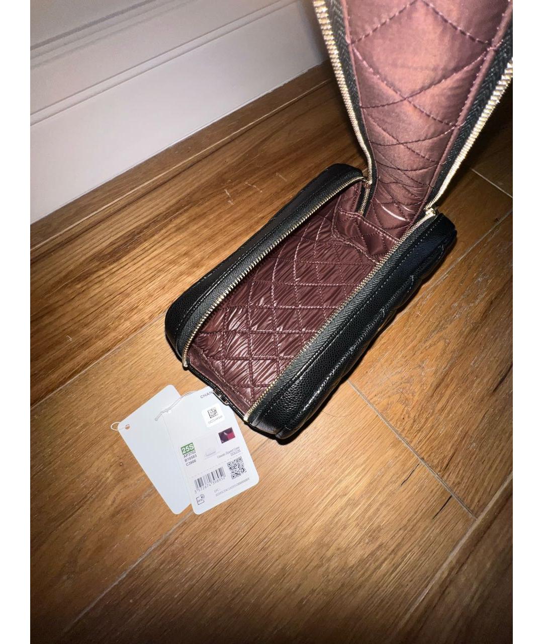 CHANEL Черная кожаная косметичка, фото 4