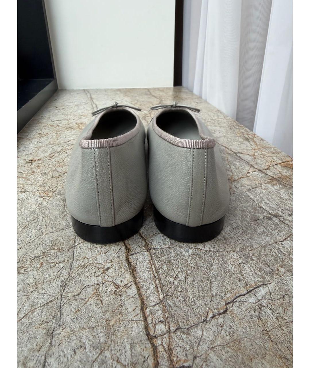 CHANEL Серые кожаные балетки, фото 4