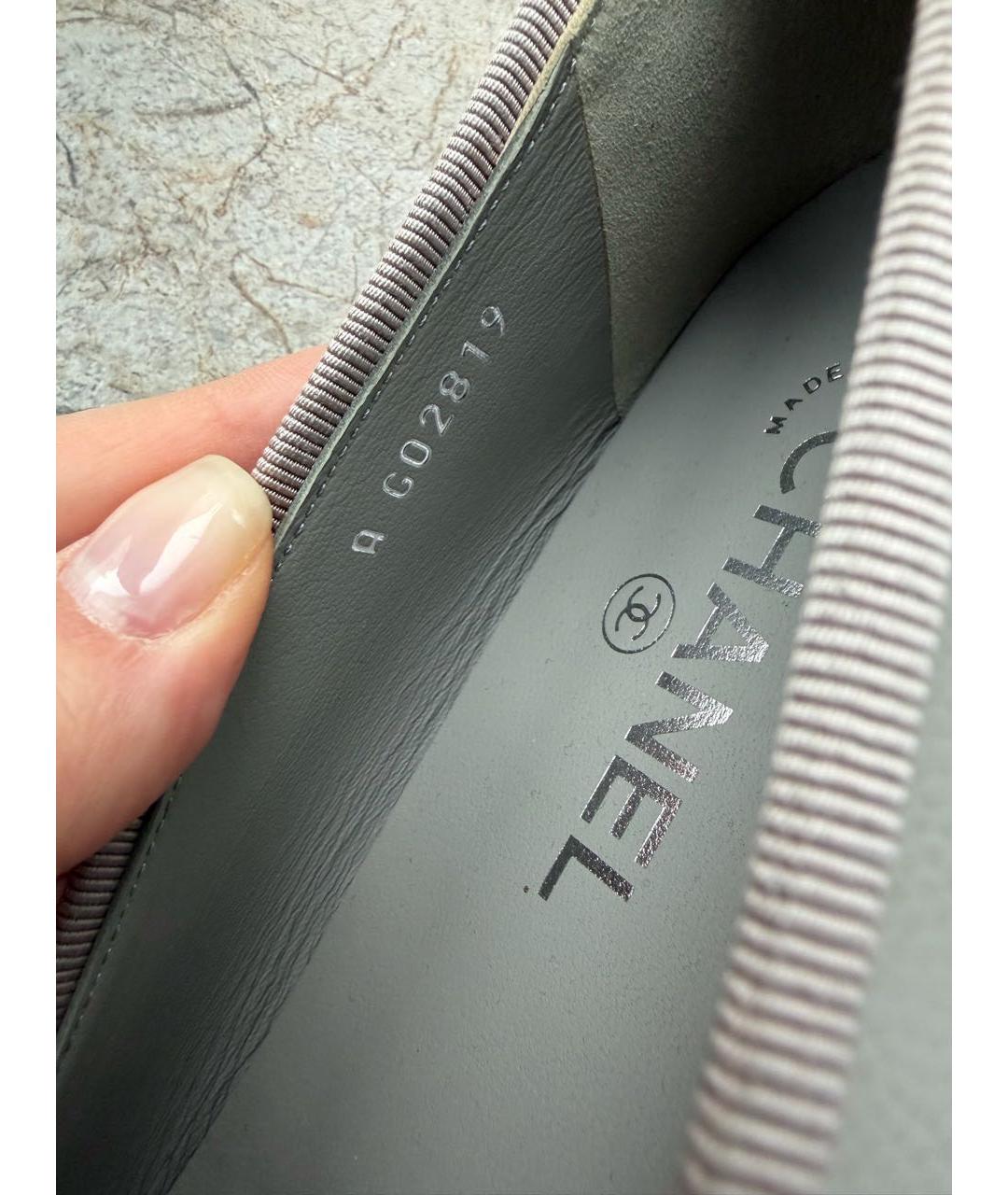 CHANEL Серые кожаные балетки, фото 6