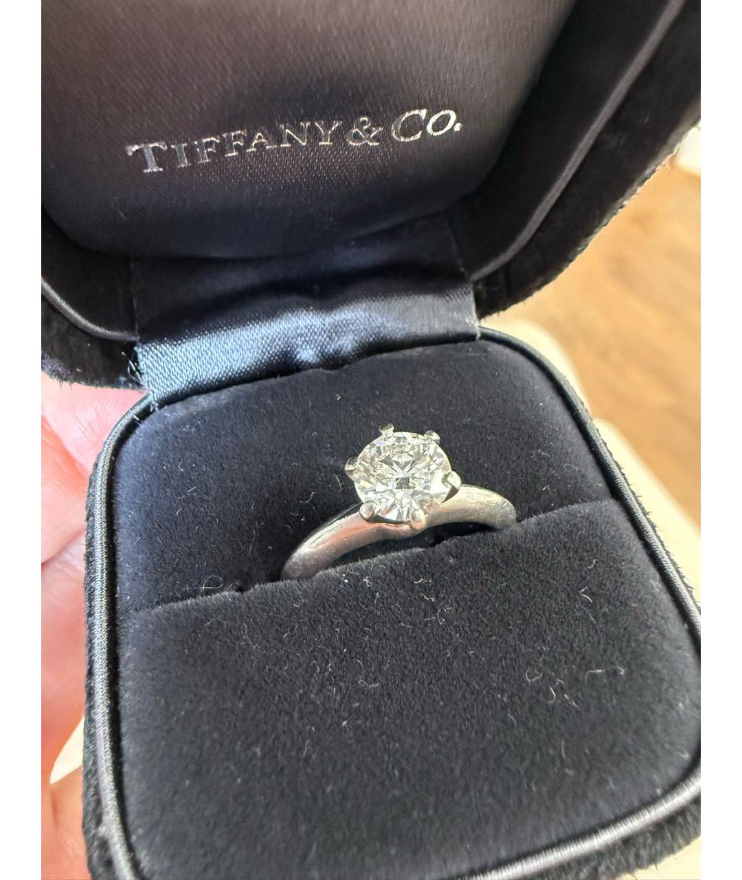 TIFFANY&CO Белое платиновое кольцо, фото 7