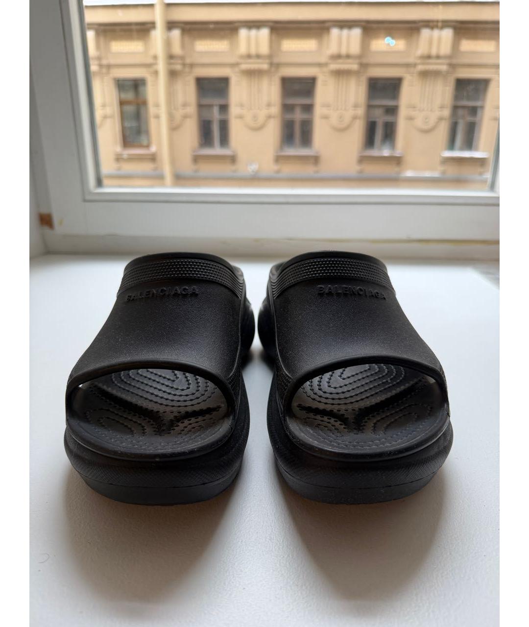 BALENCIAGA Черные резиновые сабо, фото 2