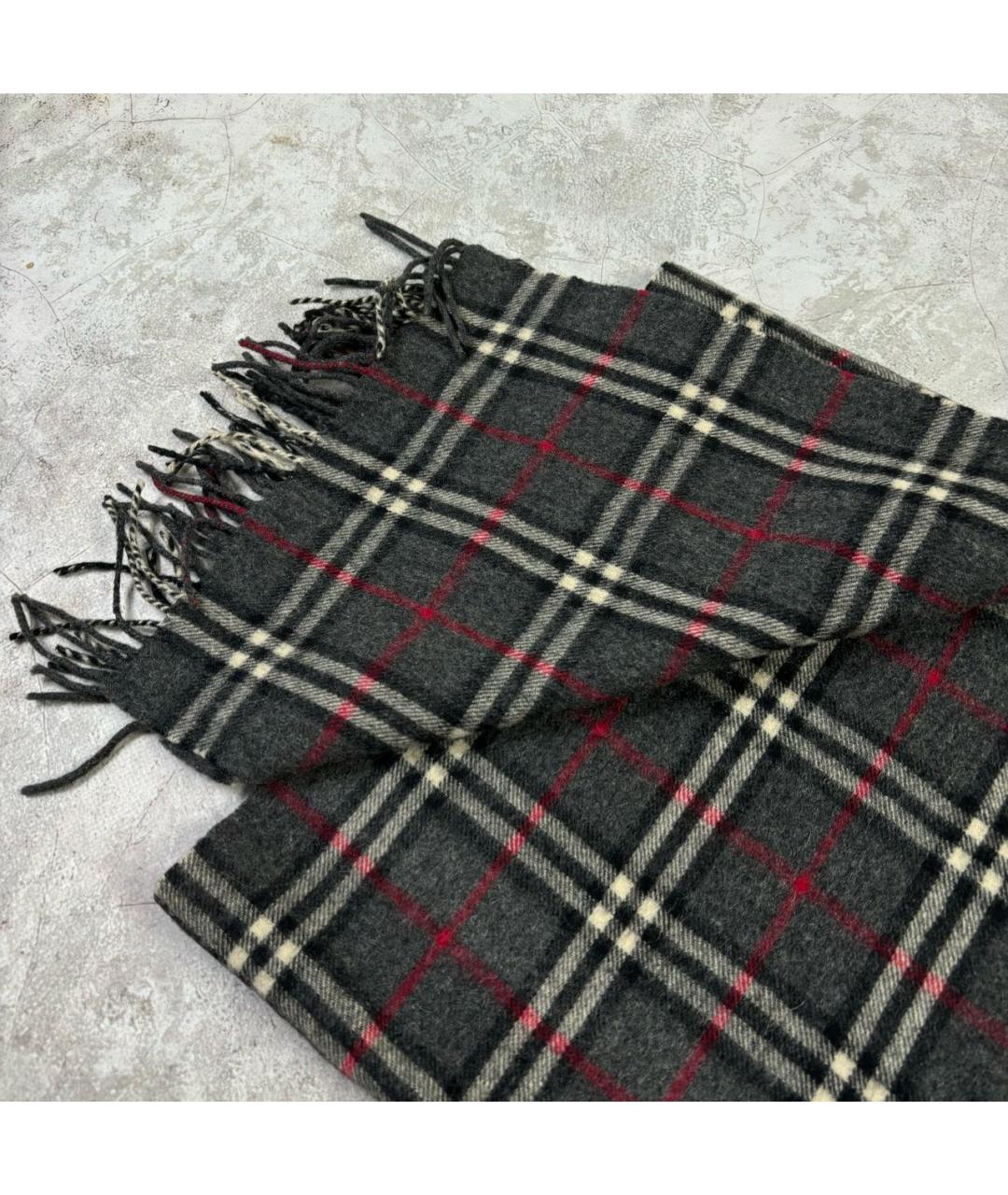 BURBERRY Серый кашемировый шарф, фото 5