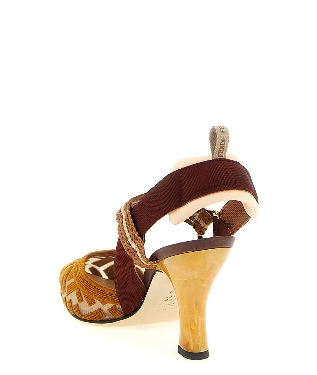 FENDI Коричневые текстильные туфли, фото 3