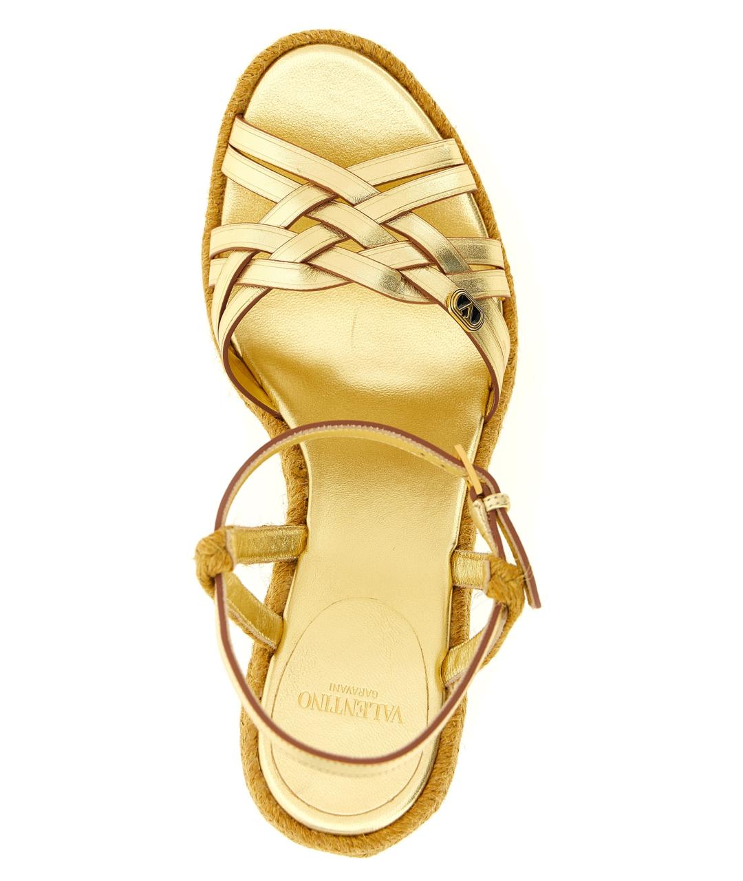 VALENTINO Золотые кожаные босоножки, фото 4