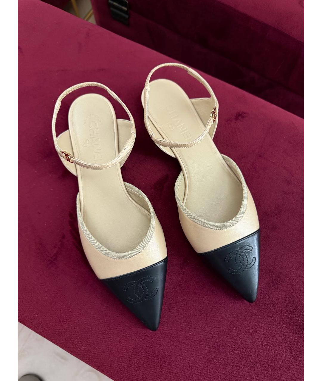 CHANEL Бежевые кожаные босоножки, фото 6