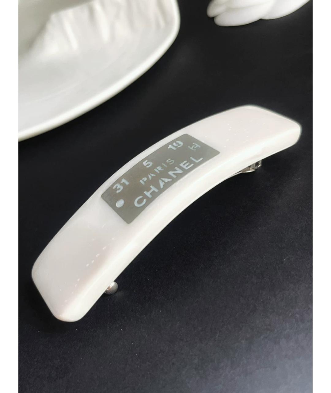 CHANEL Белая заколка, фото 2