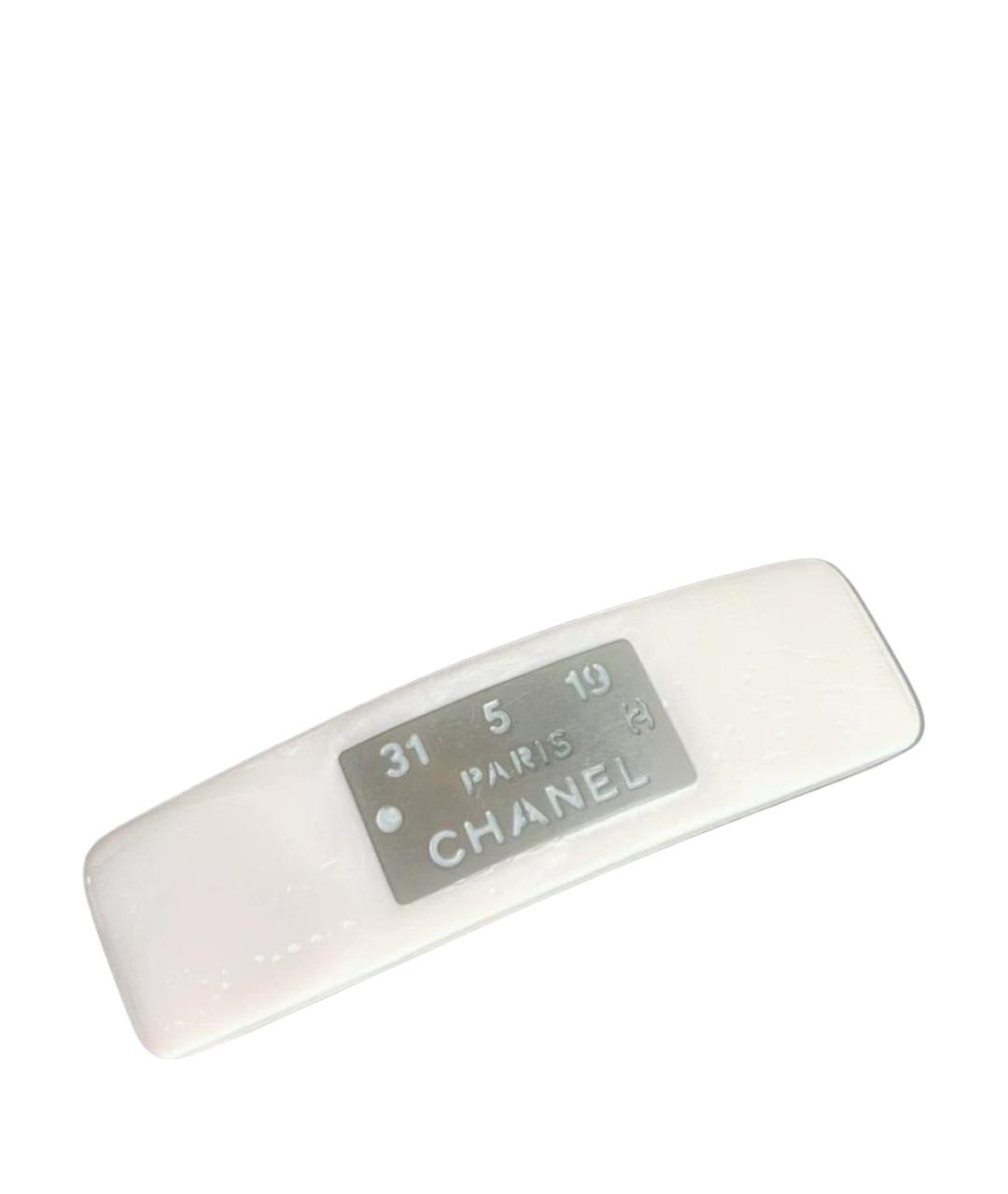 CHANEL Белая заколка, фото 1