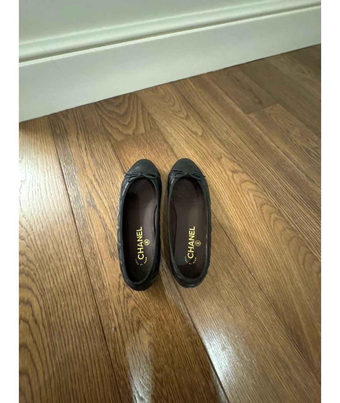 CHANEL Черные кожаные балетки, фото 4